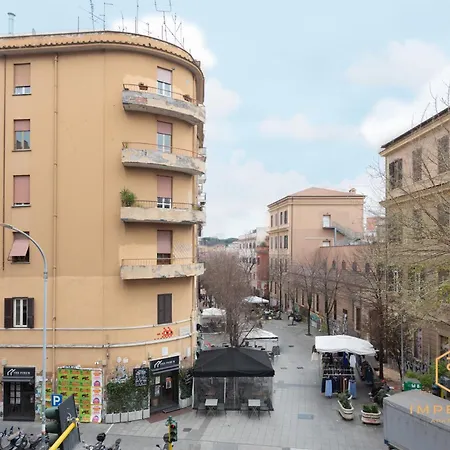 Imperium Aquilae - Luxury Guest House, 300Mt To Metro, 8 Min To Colosseum