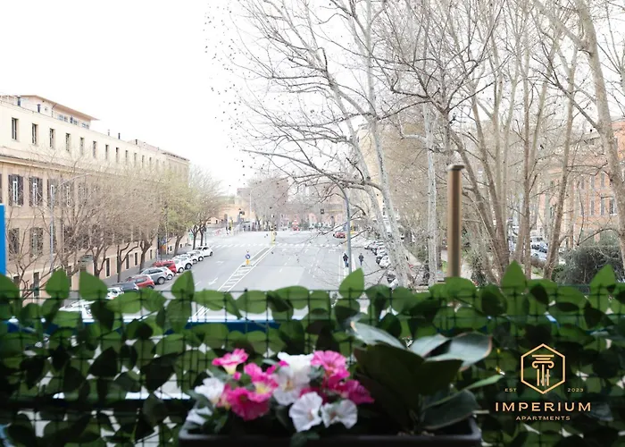 Imperium Aquilae - Luxury Guest House, 300mt To Metro, 8 Min To Colosseum