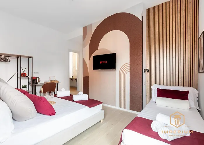 Imperium Aquilae - Luxury Guest House, 300mt To Metro, 8 Min To Colosseum Penzion 4*